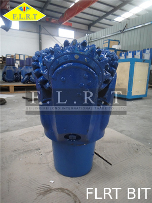 Buon prezzo Taglienti triconici del carburo dello scalpello a rulli/roccia del dente d'acciaio per formazione dura in linea